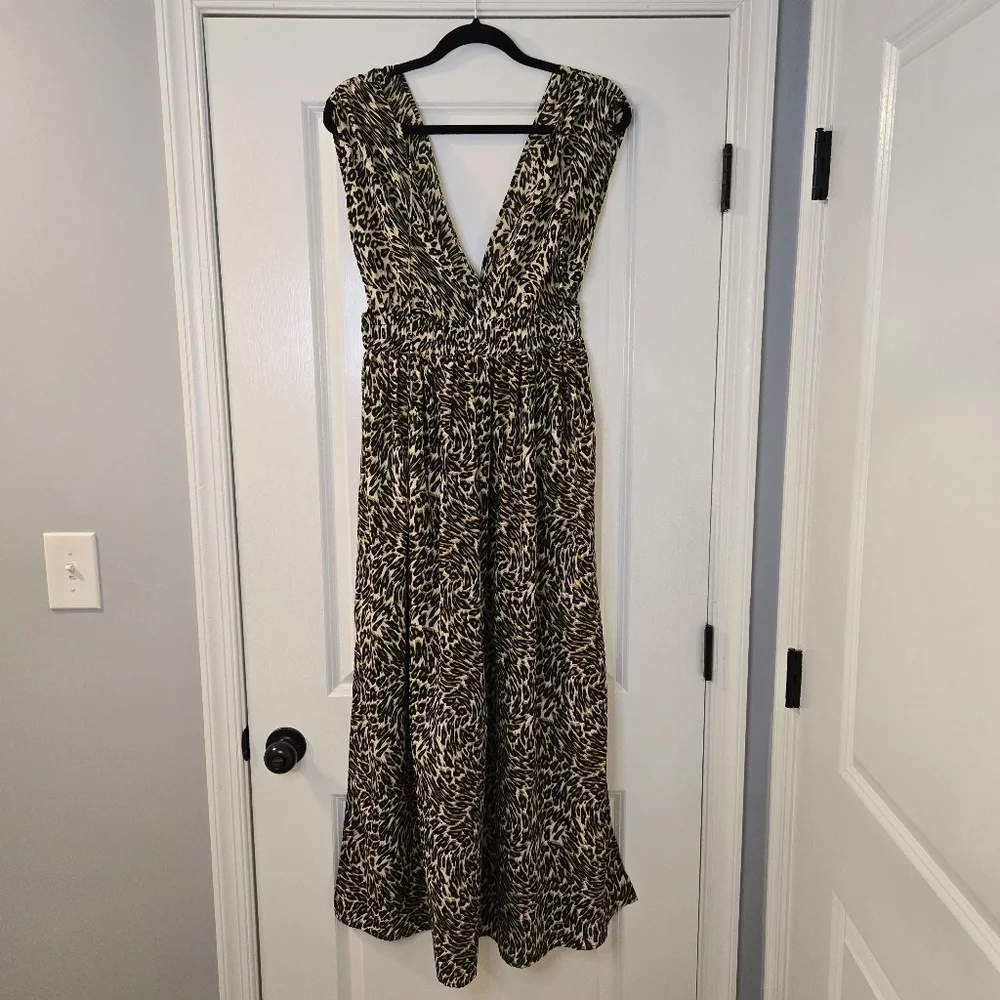 AMERICA & BEYOND Leopard Print Maxi Dress / Coverup With Stretch Waist Size Smal